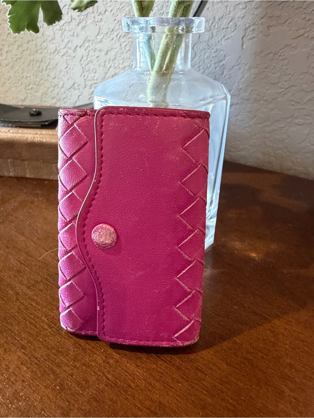 Bottega Veneta Pink Leather Intrecciato Woven 5 ring key holder
